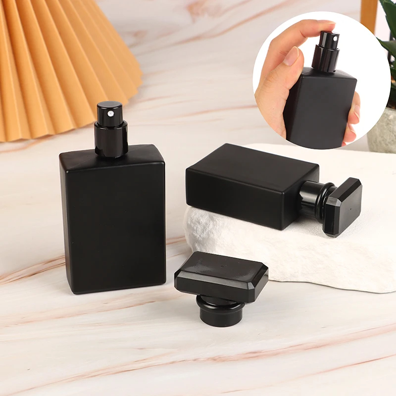 30/50ml Bright Black Perfume B - Water Bottle Blank recension och pris